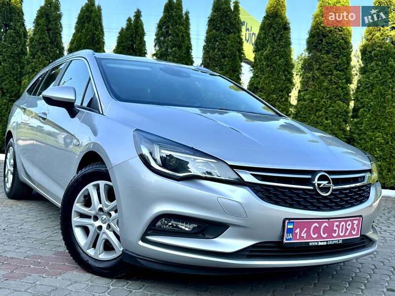 Универсал Opel Astra 2018 в Трускавце