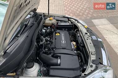Универсал Opel Astra 2009 в 