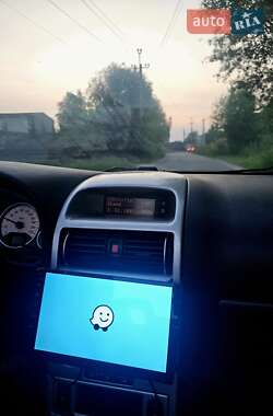 Кабриолет Opel Astra 2003 в 