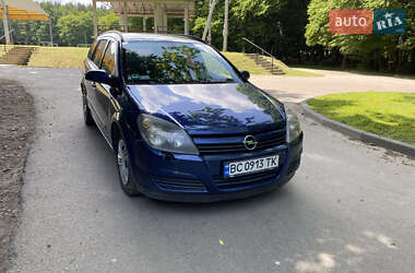 Универсал Opel Astra 2005 в 
