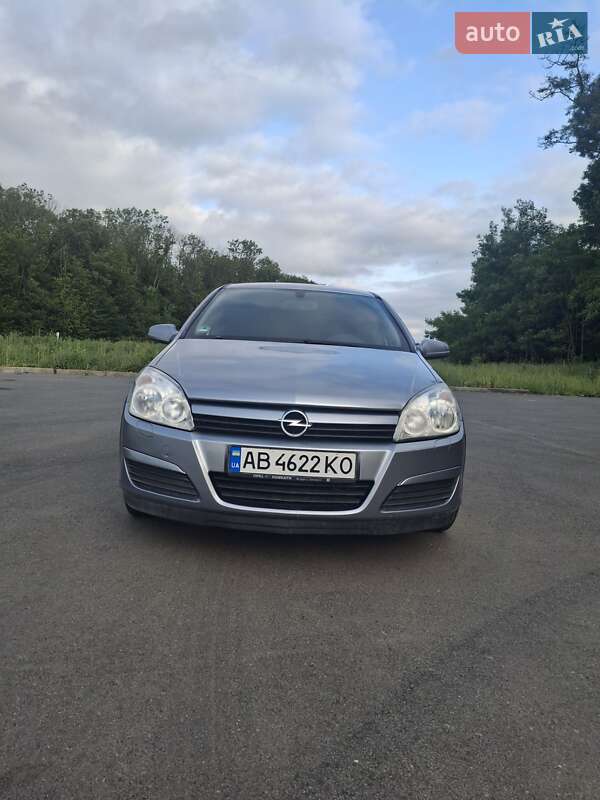 Хэтчбек Opel Astra 2004 в Дунаевцах фото 5 Хэтчбек Opel Astra 2004 в Дунаевцах