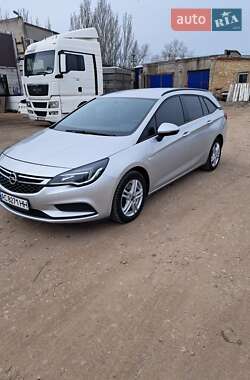 Универсал Opel Astra 2019 в Николаеве