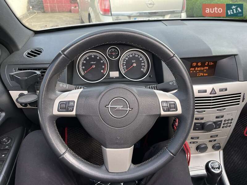 Кабриолет Opel Astra 2008 в Балте фото 33 Кабриолет Opel Astra 2008 в Балте