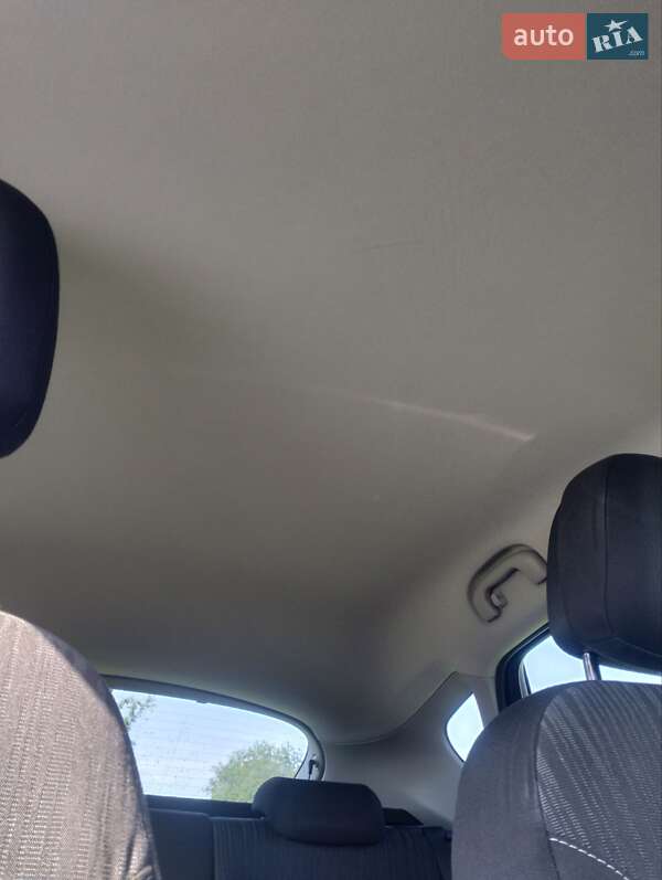 Хэтчбек Opel Astra 2011 в Радехове