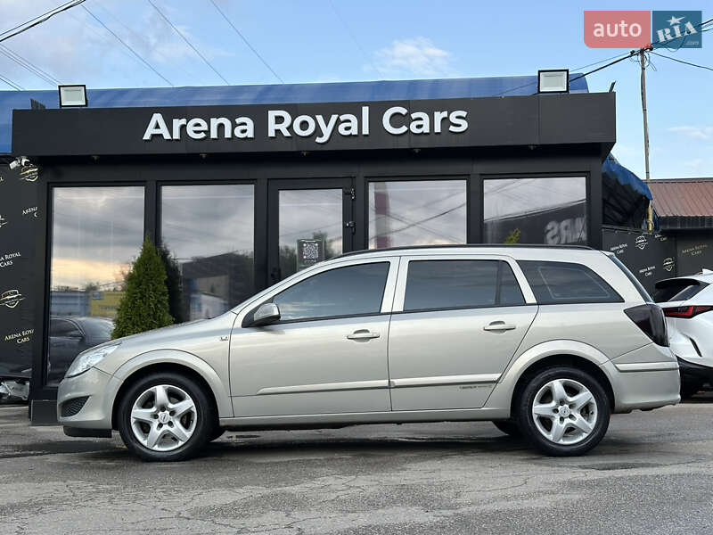Універсал Opel Astra 2007 в Харкові