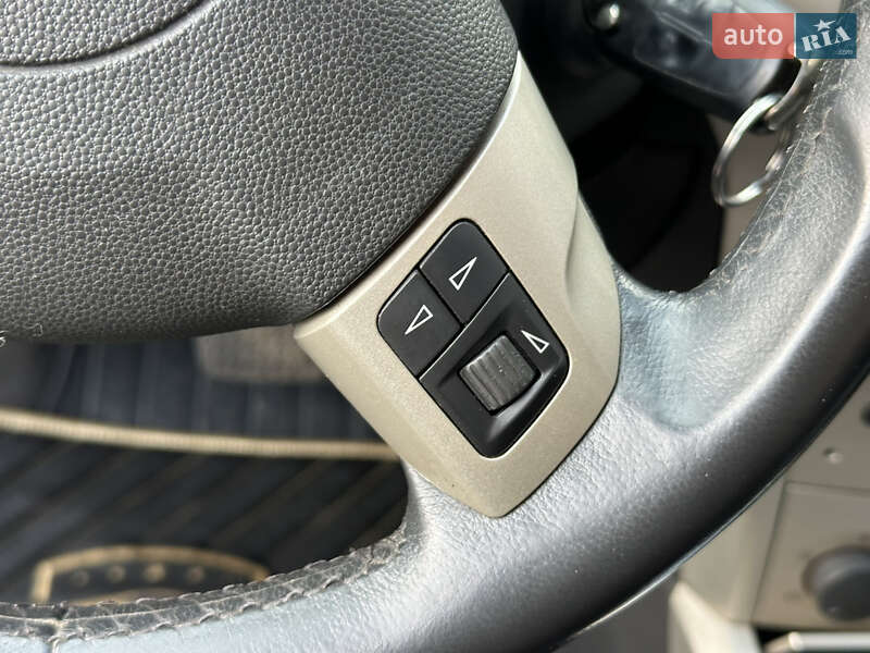 Універсал Opel Astra 2007 в Харкові