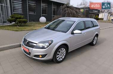 Універсал Opel Astra 2008 в Черкасах