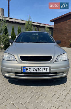 Седан Opel Astra 2008 в 