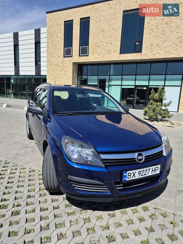 Универсал Opel Astra 2006 в Хмельницком