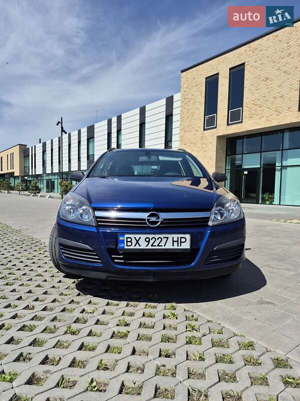Универсал Opel Astra 2006 в Хмельницком
