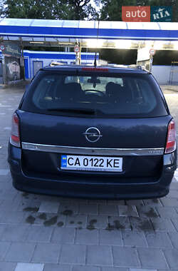 Универсал Opel Astra 2008 в 