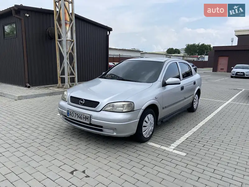 Opel Astra