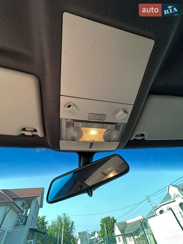 Хэтчбек Opel Astra 2007 в Черновцах