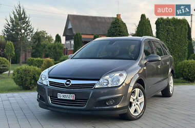 Универсал Opel Astra 2009 в 