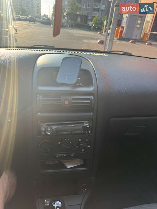 Седан Opel Astra 2008 в Киеве фото 10 Седан Opel Astra 2008 в Киеве