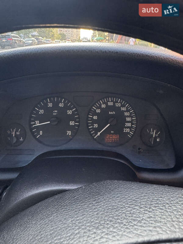 Седан Opel Astra 2008 в Киеве фото 9 Седан Opel Astra 2008 в Киеве