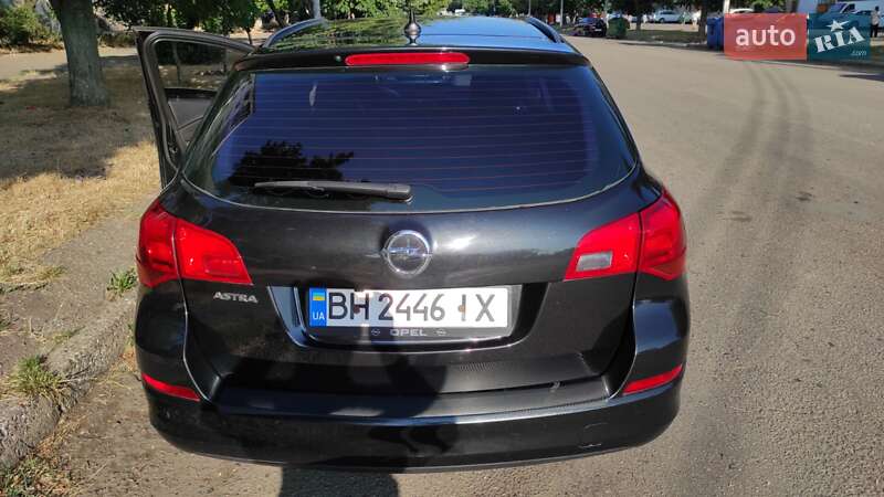 Універсал Opel Astra 2012 в Одесі фото 10 Універсал Opel Astra 2012 в Одесі