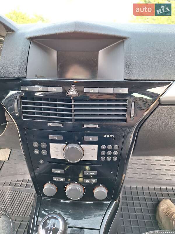 Универсал Opel Astra 2009 в Локачах фото 28 Универсал Opel Astra 2009 в Локачах