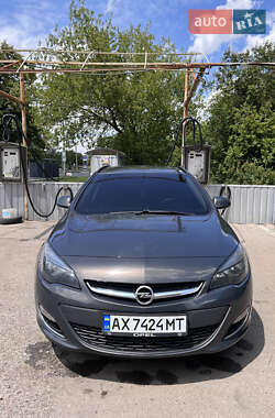 Универсал Opel Astra 2013 в Харькове