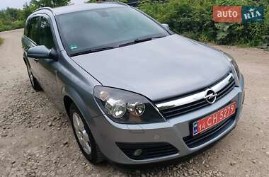 Универсал Opel Astra 2006 в 
