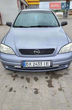 Седан Opel Astra 2007 в Белогорье