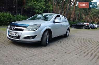 Хетчбек Opel Astra 2011 в Києві