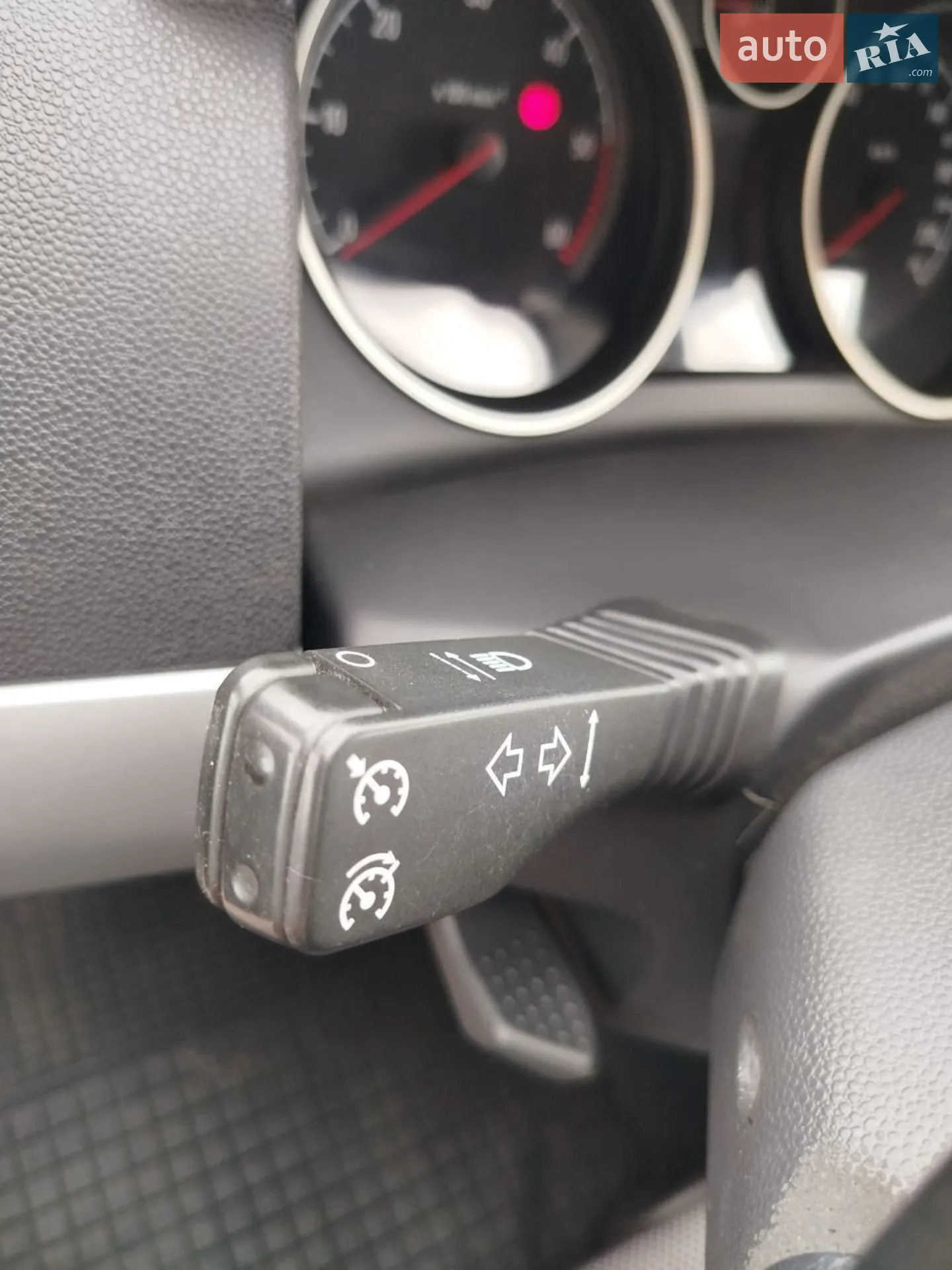 2010 Opel Astra - мініатюра 8