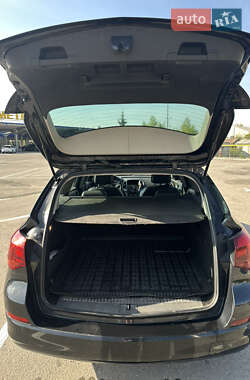 Универсал Opel Astra 2012 в 