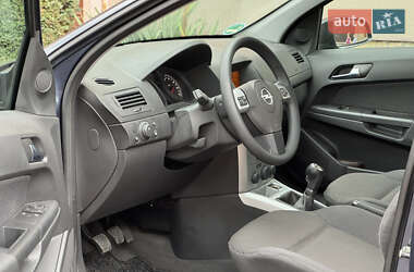 Універсал Opel Astra 2009 в 