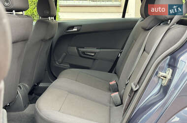 Універсал Opel Astra 2009 в 