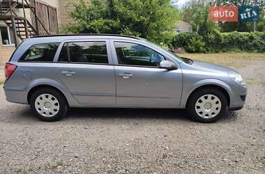 Універсал Opel Astra 2008 в Ямполі