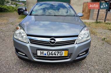 Універсал Opel Astra 2008 в Ямполі