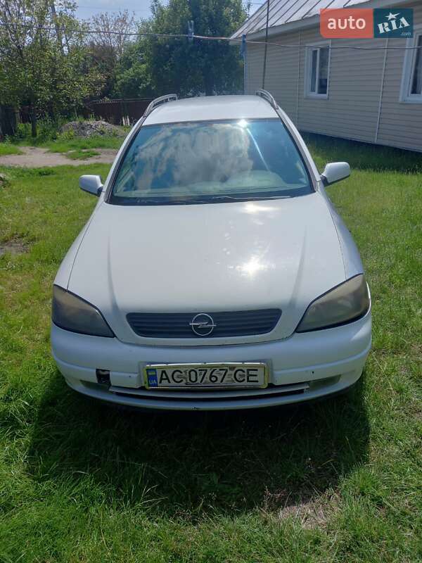 Универсал Opel Astra 1998 в Луцке