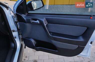 Седан Opel Astra 2004 в 