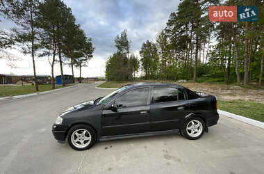 Седан Opel Astra 2006 в Славуте