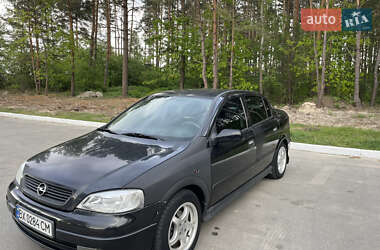 Седан Opel Astra 2006 в 