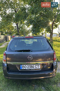 Универсал Opel Astra 2009 в 