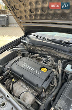 Универсал Opel Astra 2009 в 