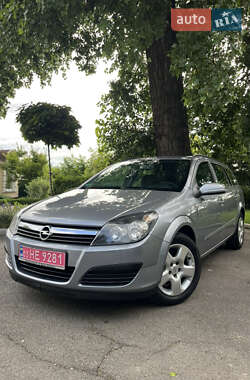 Универсал Opel Astra 2005 в 
