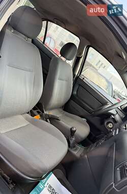 Седан Opel Astra 2006 в 
