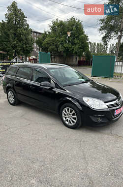 Универсал Opel Astra 2007 в 