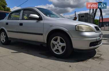Седан Opel Astra 2002 в Рогатине