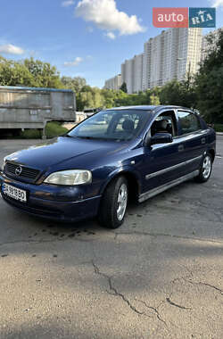 Хэтчбек Opel Astra 1999 в Киеве