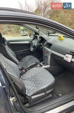 Универсал Opel Astra 2005 в Ратным