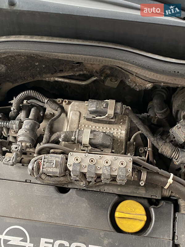 Универсал Opel Astra 2008 в Киеве