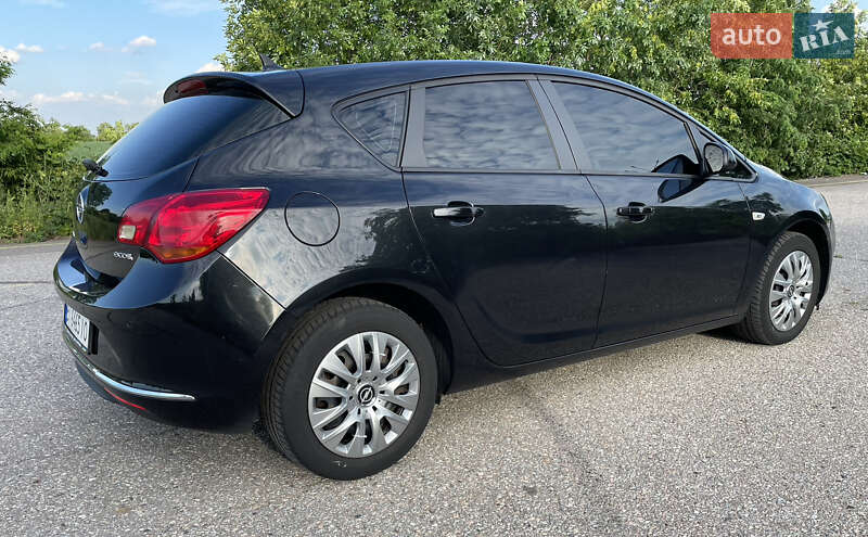 Хетчбек Opel Astra 2013 в Полтаві