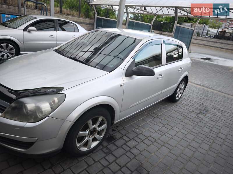 Хетчбек Opel Astra 2006 в Одесі
