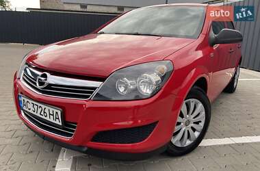 Хэтчбек Opel Astra 2009 в 