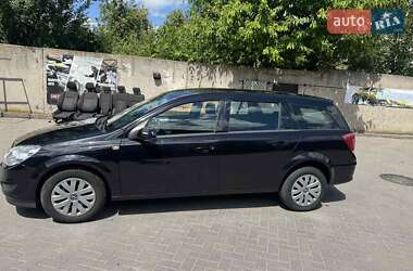 Универсал Opel Astra 2009 в Красилове