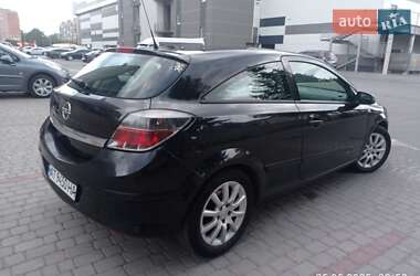 Купе Opel Astra 2007 в 
